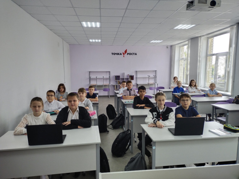 "Школа компьютерного мастера" начала свою работу!.